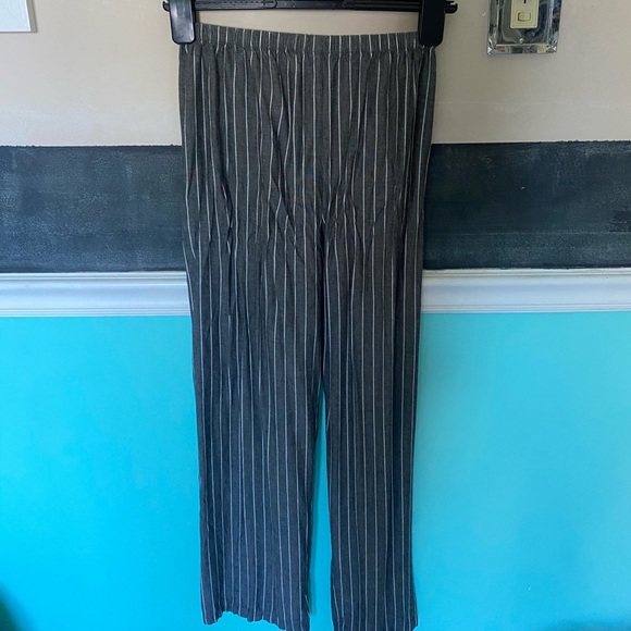 BRANDY MELVILLE (john galt) pinstriped flowy pants - Picture 2 of 3